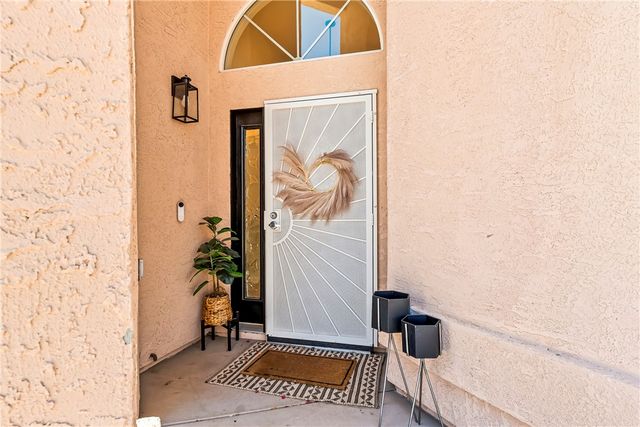 1894 E Emerald Lake Drive, Fort Mohave, AZ 86426