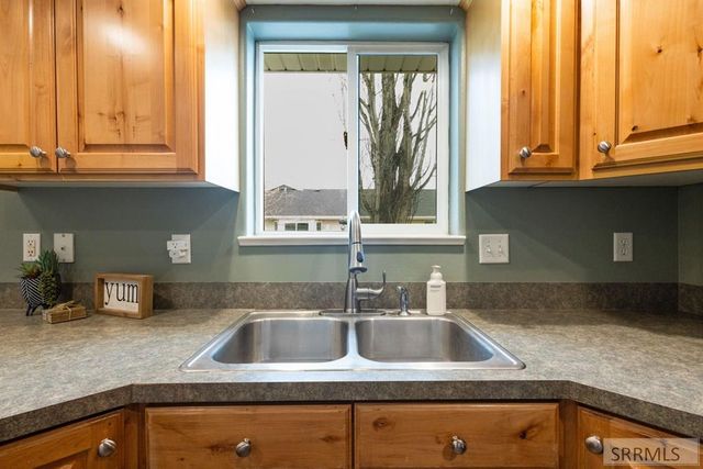 1170 S Jackson Drive, Ammon, ID 83406