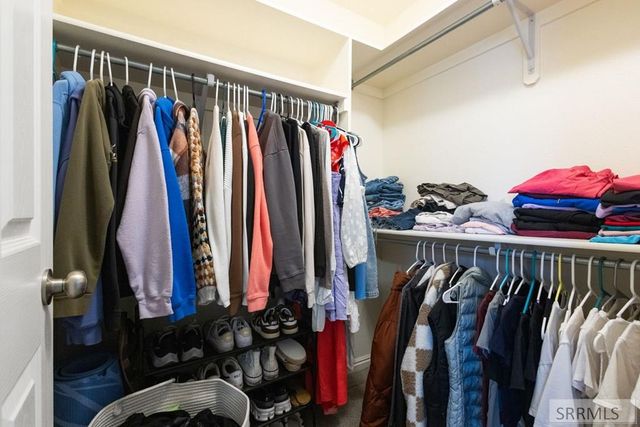 1170 S Jackson Drive, Ammon, ID 83406