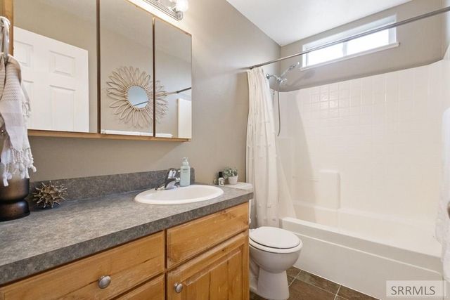 1170 S Jackson Drive, Ammon, ID 83406