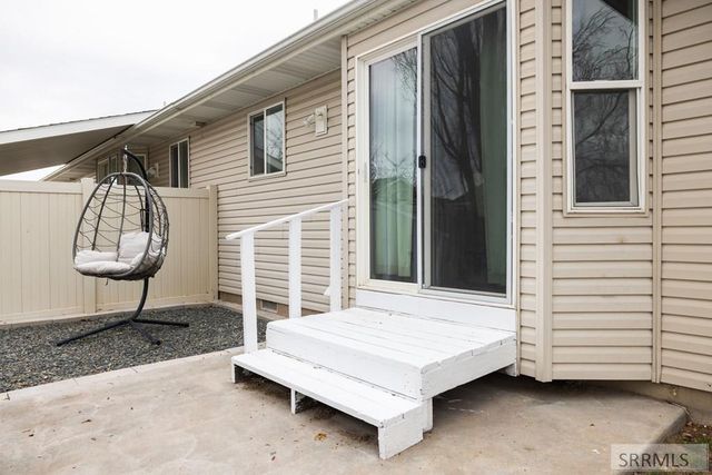 1170 S Jackson Drive, Ammon, ID 83406