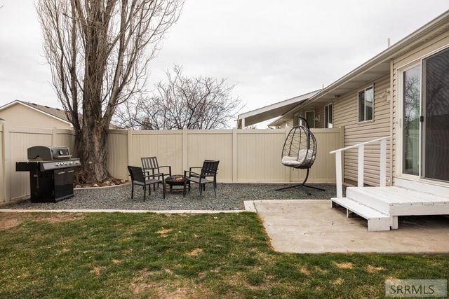 1170 S Jackson Drive, Ammon, ID 83406