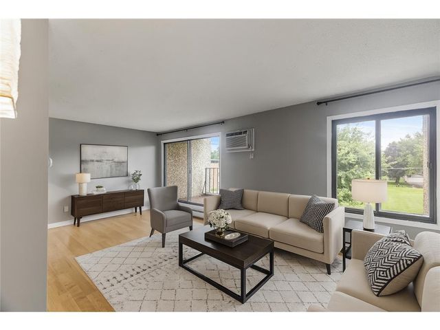 4110 Rahn Road 223, Eagan, MN 55122