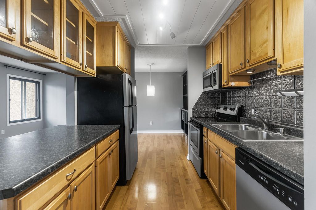 4110 Rahn Road 223, Eagan, MN 55122 — photo 2
