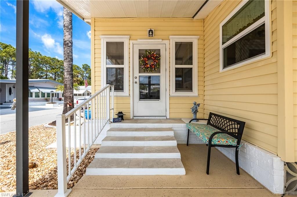 447 Snead DR, NORTH FORT MYERS, FL 33903 — photo 3