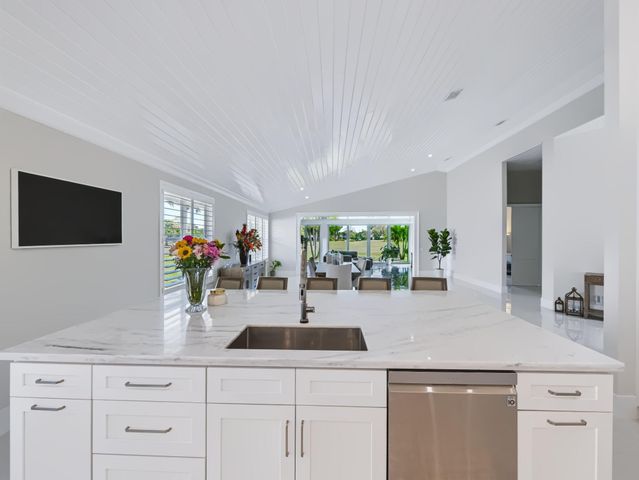12920 Touchstone Place, Palm Beach Gardens, FL 33418