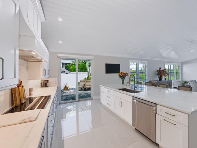 12920 Touchstone Place, Palm Beach Gardens, FL 33418