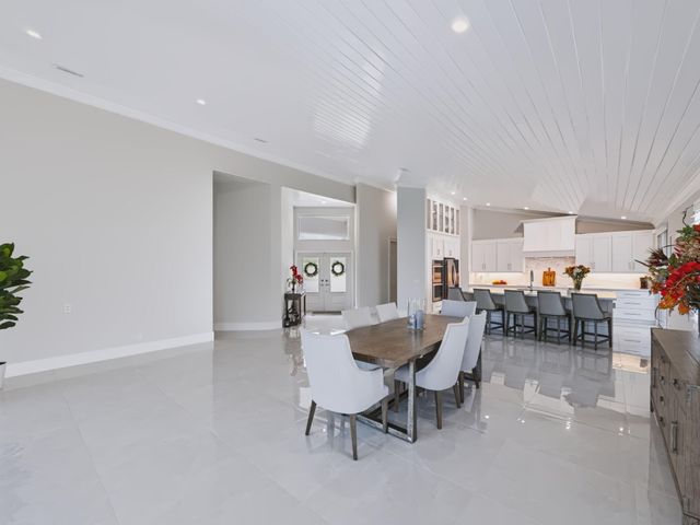 12920 Touchstone Place, Palm Beach Gardens, FL 33418