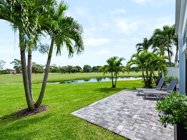 12920 Touchstone Place, Palm Beach Gardens, FL 33418