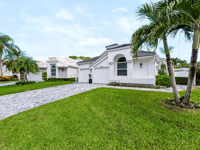 12920 Touchstone Place, Palm Beach Gardens, FL 33418