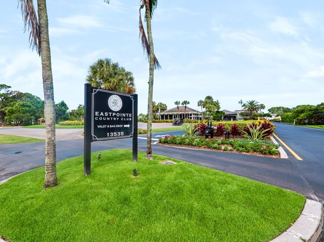 12920 Touchstone Place, Palm Beach Gardens, FL 33418