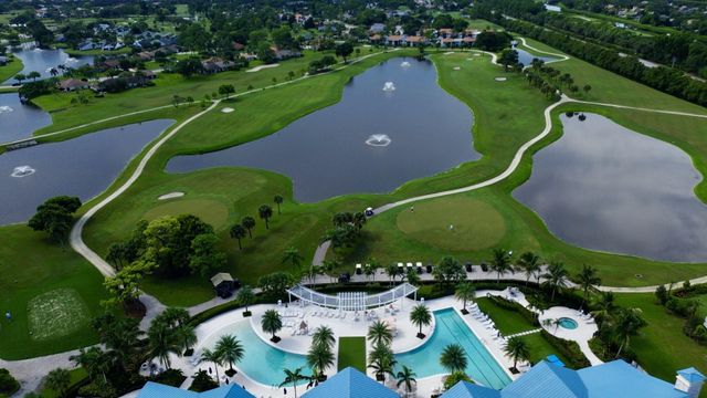 12920 Touchstone Place, Palm Beach Gardens, FL 33418