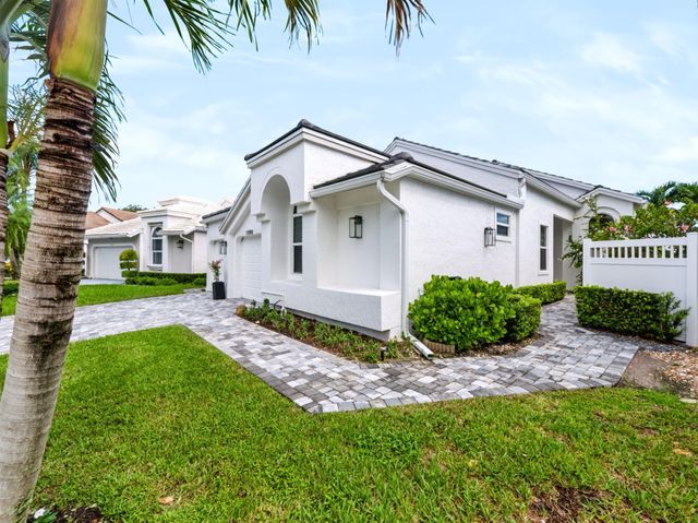 12920 Touchstone Place, Palm Beach Gardens, FL 33418