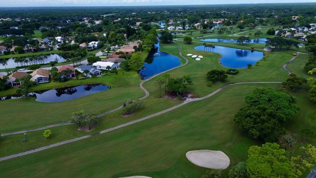12920 Touchstone Place, Palm Beach Gardens, FL 33418