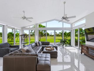 12920 Touchstone Place, Palm Beach Gardens, FL 33418