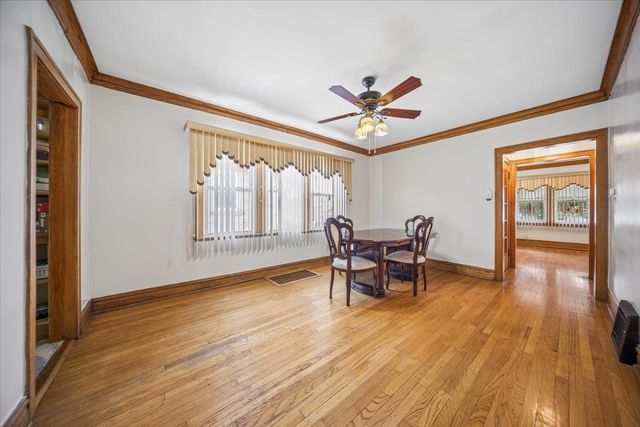 1637 S 10th Avenue, Maywood, IL 60153
