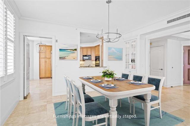 9025 Somerset Bay Lane 302, Vero Beach, FL 32963