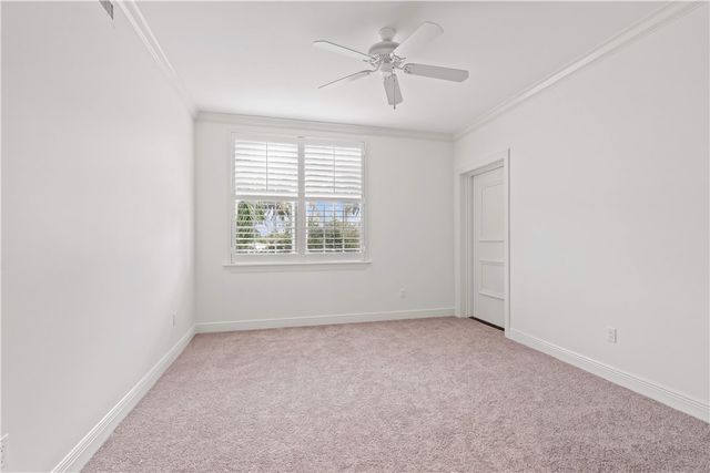 9025 Somerset Bay Lane 302, Vero Beach, FL 32963