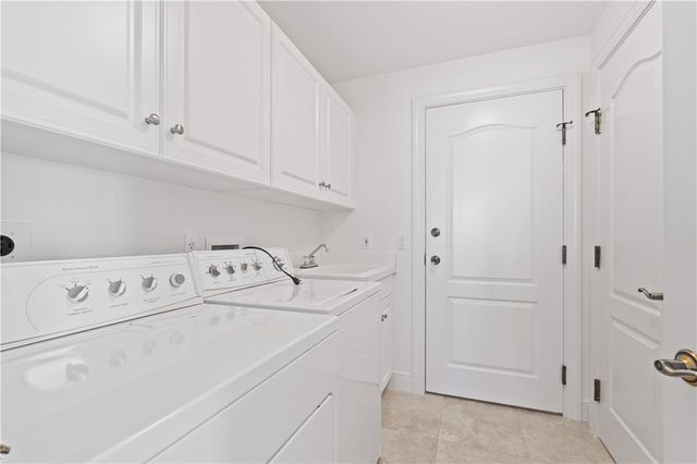 9025 Somerset Bay Lane 302, Vero Beach, FL 32963