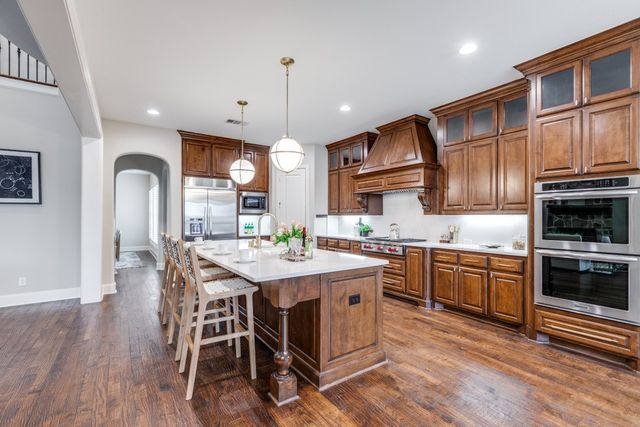 3889 Greenbrier Drive, Frisco, TX 75033