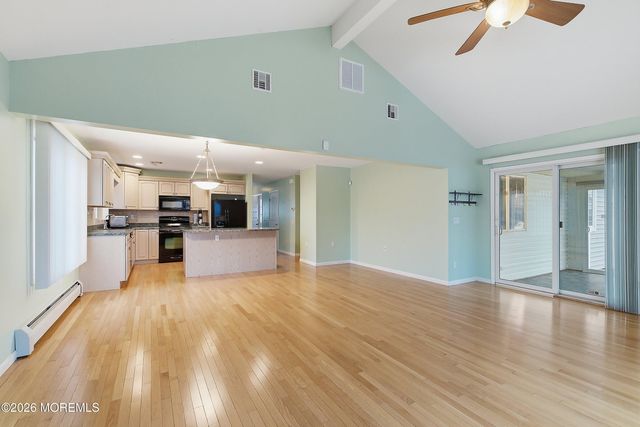 4 Ravenna Court, Toms River, NJ 08755