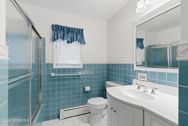 4 Ravenna Court, Toms River, NJ 08755