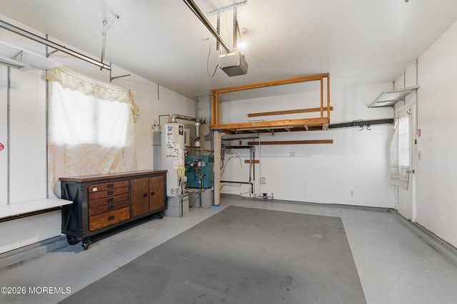 4 Ravenna Court, Toms River, NJ 08755