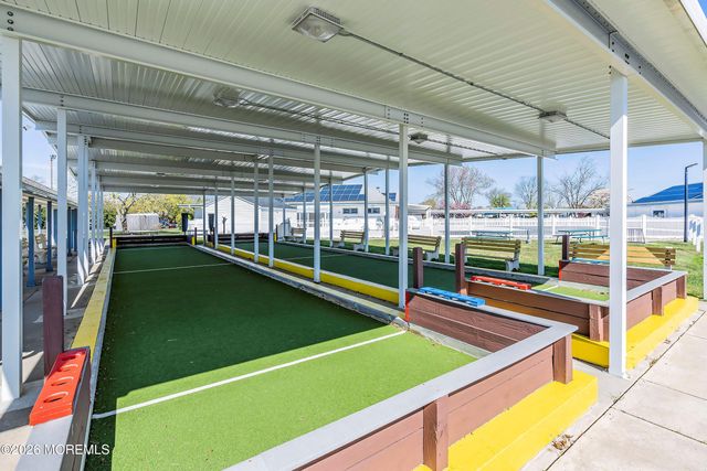 4 Ravenna Court, Toms River, NJ 08755