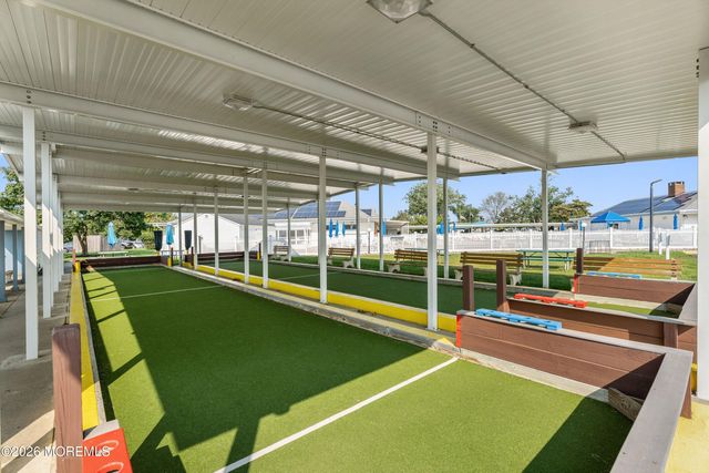 4 Ravenna Court, Toms River, NJ 08755