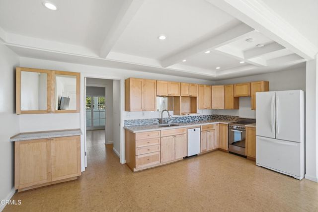 681 Ocean View Drive, Port Hueneme, CA 93041