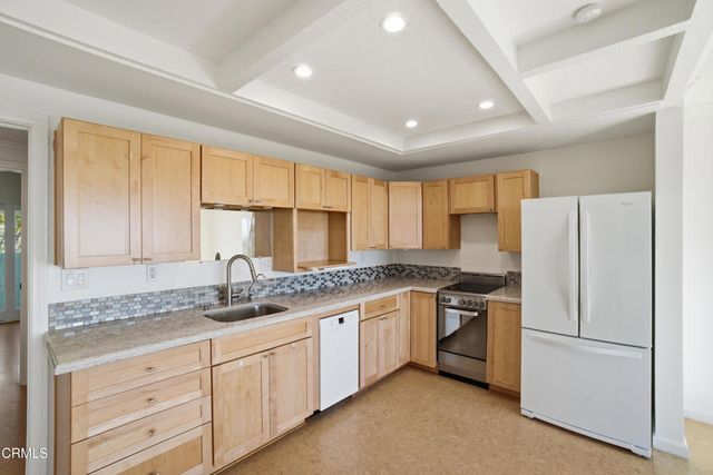 681 Ocean View Drive, Port Hueneme, CA 93041