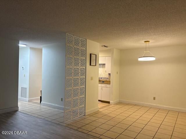 101 Bent Tree Dr Apt 75, Daytona Beach, FL 32114
