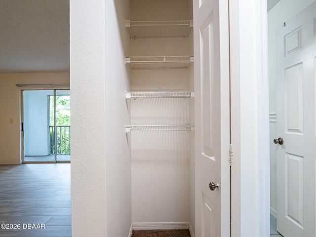 101 Bent Tree Dr Apt 75, Daytona Beach, FL 32114