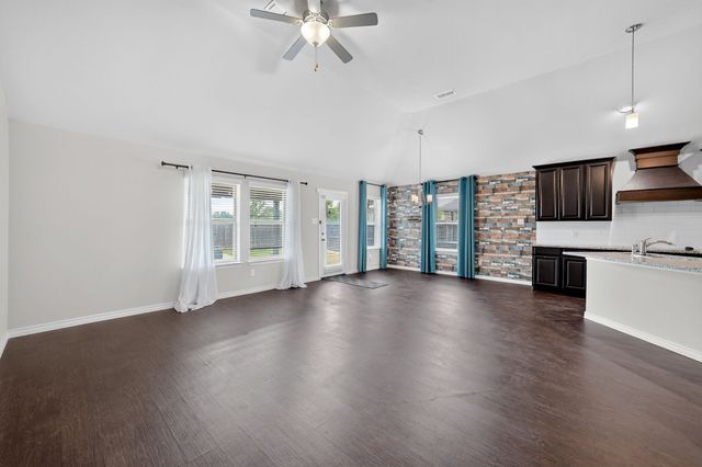 139 Acadia Lane, Forney, TX 75126