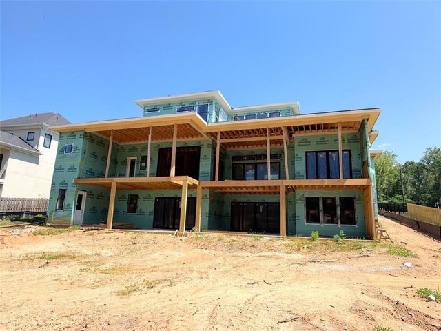6990 Deaton Henry Road, Flowery Branch, GA 30542