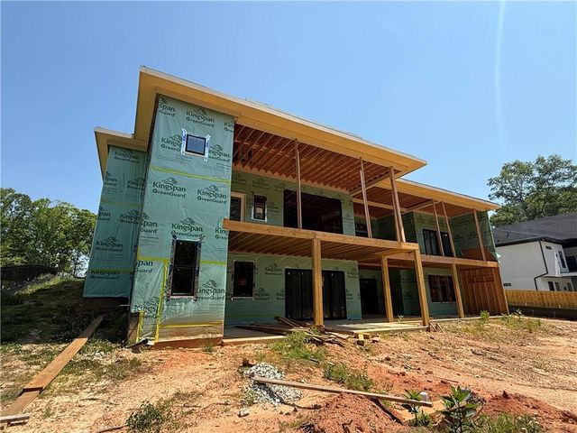 6990 Deaton Henry Road, Flowery Branch, GA 30542