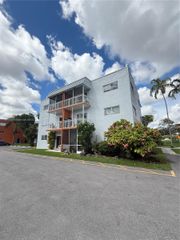 11309 SW 200th St C213, Miami, FL 33157