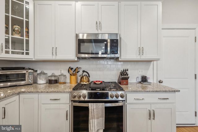 14917 RIVER WALK WAY, Woodbridge, VA 22191