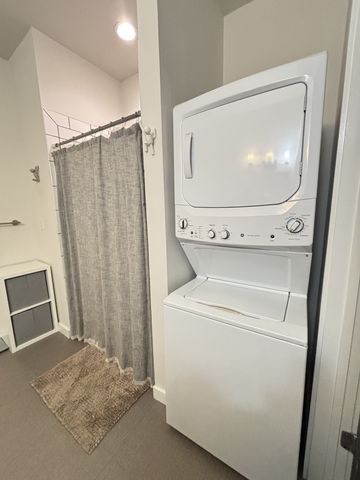 1900 12th Ave S Apt 307, Nashville, TN 37203