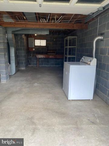 328 LEE ST, Strasburg, VA 22657