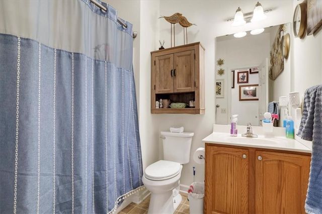 811 Cherry Lane, Smithville, MO 64089