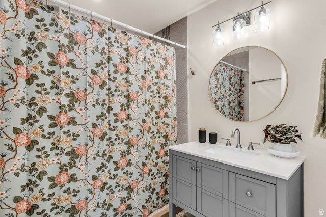 7608 S JEFFERSON ST, Midvale, UT 84047