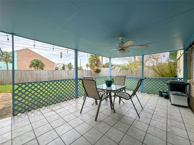 3217 Pine Street, Galveston, TX 77551