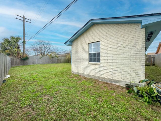 3217 Pine Street, Galveston, TX 77551