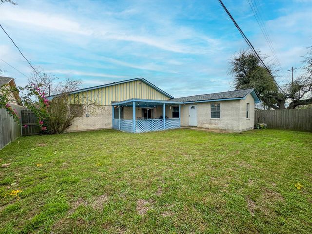 3217 Pine Street, Galveston, TX 77551