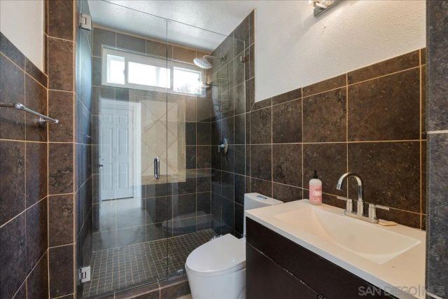 13049 Shalimar Place, San Diego, CA 92014