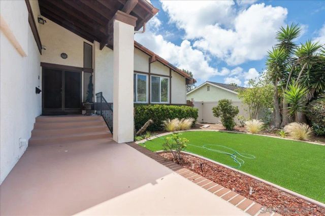 13049 Shalimar Place, San Diego, CA 92014