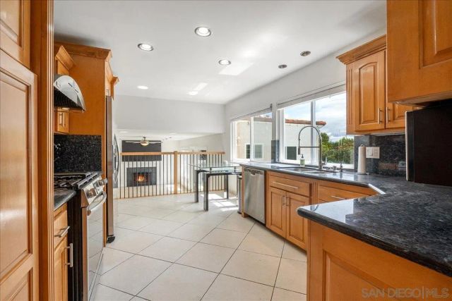 13049 Shalimar Place, San Diego, CA 92014