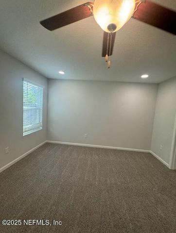 5957 LORAN Drive, Jacksonville, FL 32216