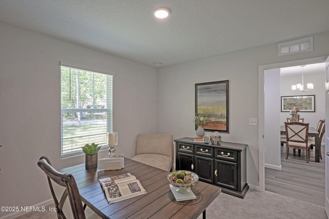 5957 LORAN Drive, Jacksonville, FL 32216